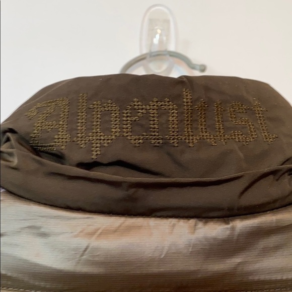 Northland Anna Parka - Picture 9 of 15